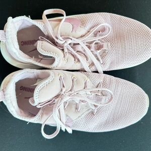 Nike Light Pink Mesh Athletic Shoes